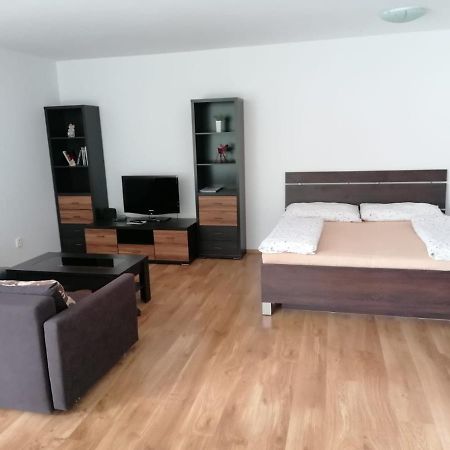Modern City Center Apartment With Private Parking Martin Esterno foto