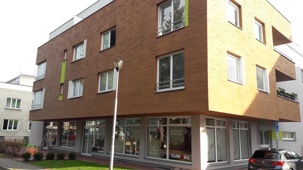 Modern City Center Apartment With Private Parking Martin Esterno foto